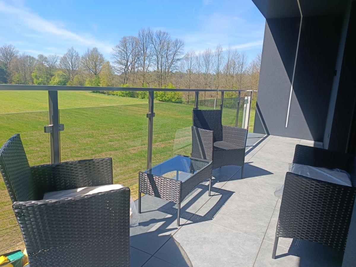 Modern Rancho - Apartamenty Nad Rzeka, Przy Stadninie Koni Kruszyna  Luaran gambar